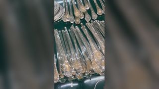 บันไดคริสตัลริบบิ้นจี้แสงโคมระย้ายุโรปที่กำหนดเอง LED แปรงแขวน