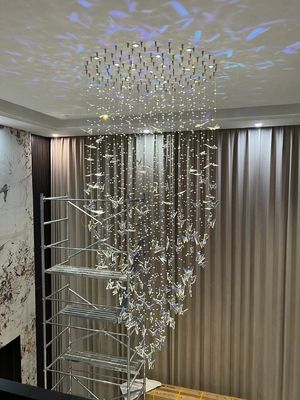 อาคารยาว Crystal Butterfly Duplex อาคารวิลล่า โรงแรมคลับ ไฟฟ้าหรูหรา