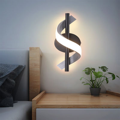 อลูมิเนียม Spiral Design LED Wall Lamp โมเดิร์น 3000K / 6000K 2 สีอ่อน โรงแรม ห้องนอน ห้องรับแขก โร่งโค้งตกแต่ง
