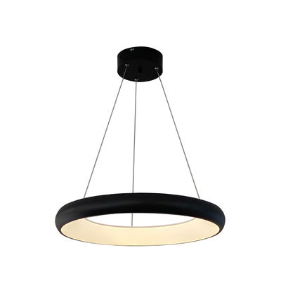 ไฟ LED สีดําขาวกลมอัคริลิคที่ทันสมัยสําหรับวิศวกรรมโรงแรม ไฟเพดานแขวนใส