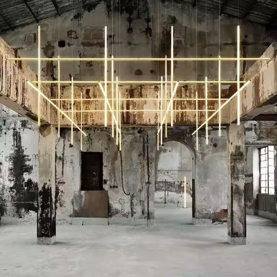 ปรับความสูง LED สาย Pendant ไฟแหลมสําหรับออฟฟิศ โรงแรม